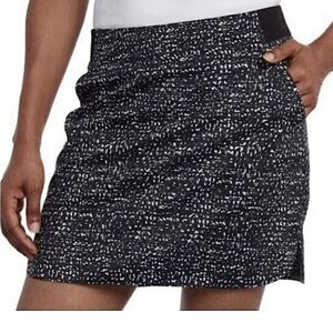 Cypress Club black print pull on stretch smoothing Golf shorts Skort skirt M